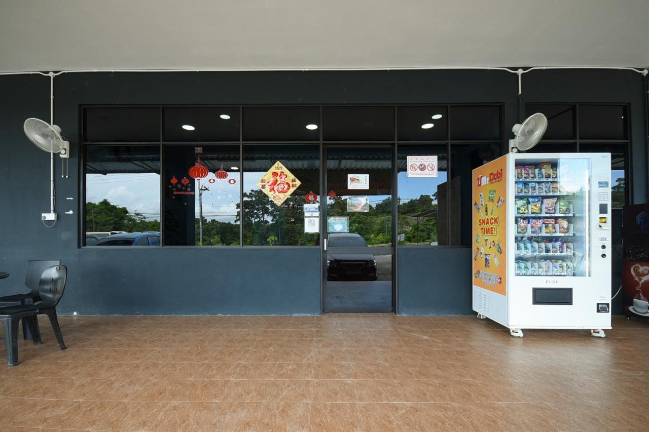 Oyo 90172 Goodwill Homestay Batu Niah エクステリア 写真