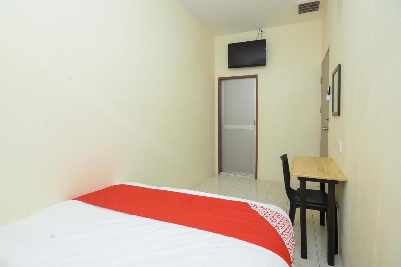 Oyo 90172 Goodwill Homestay Batu Niah エクステリア 写真