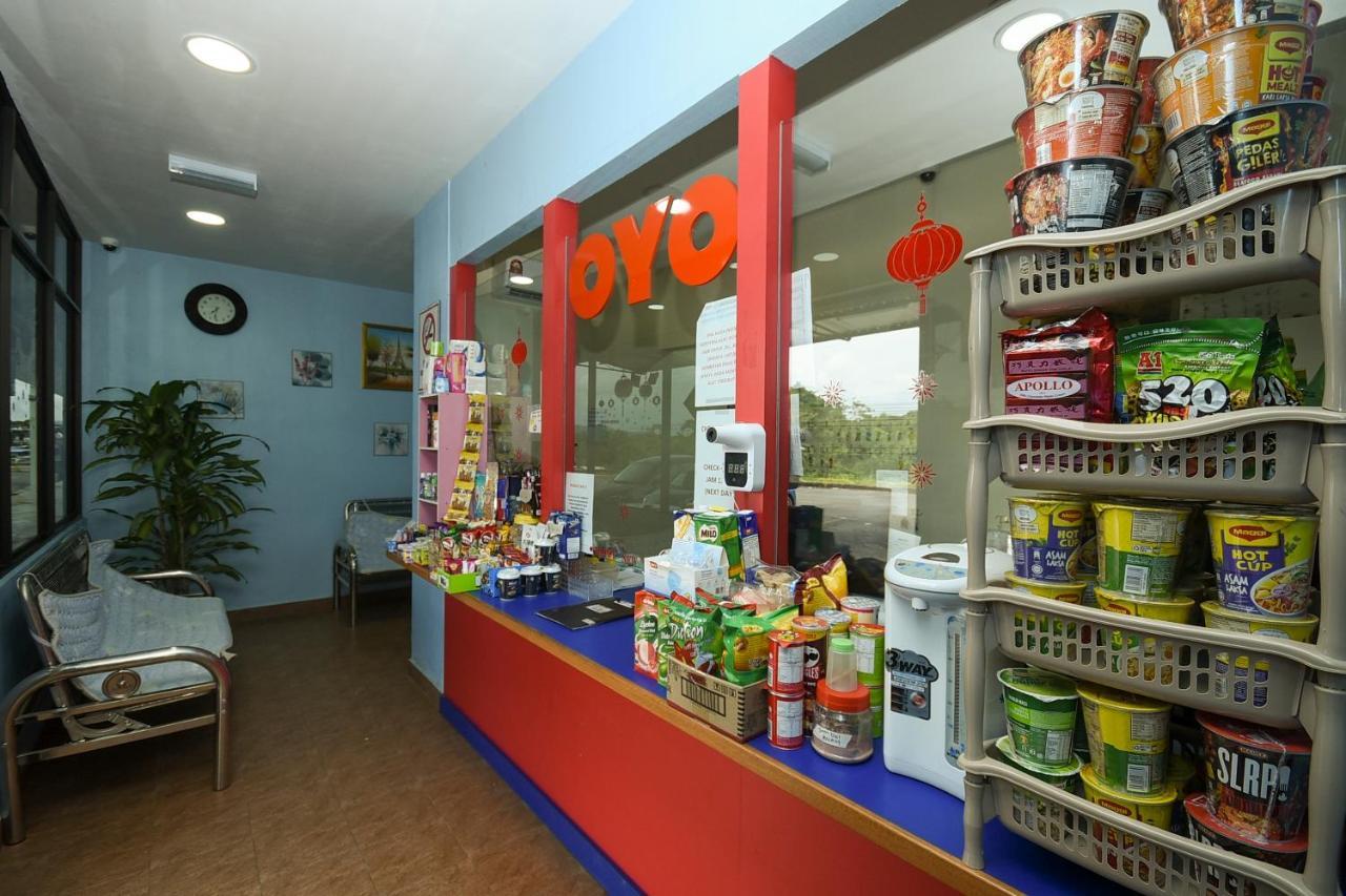 Oyo 90172 Goodwill Homestay Batu Niah エクステリア 写真
