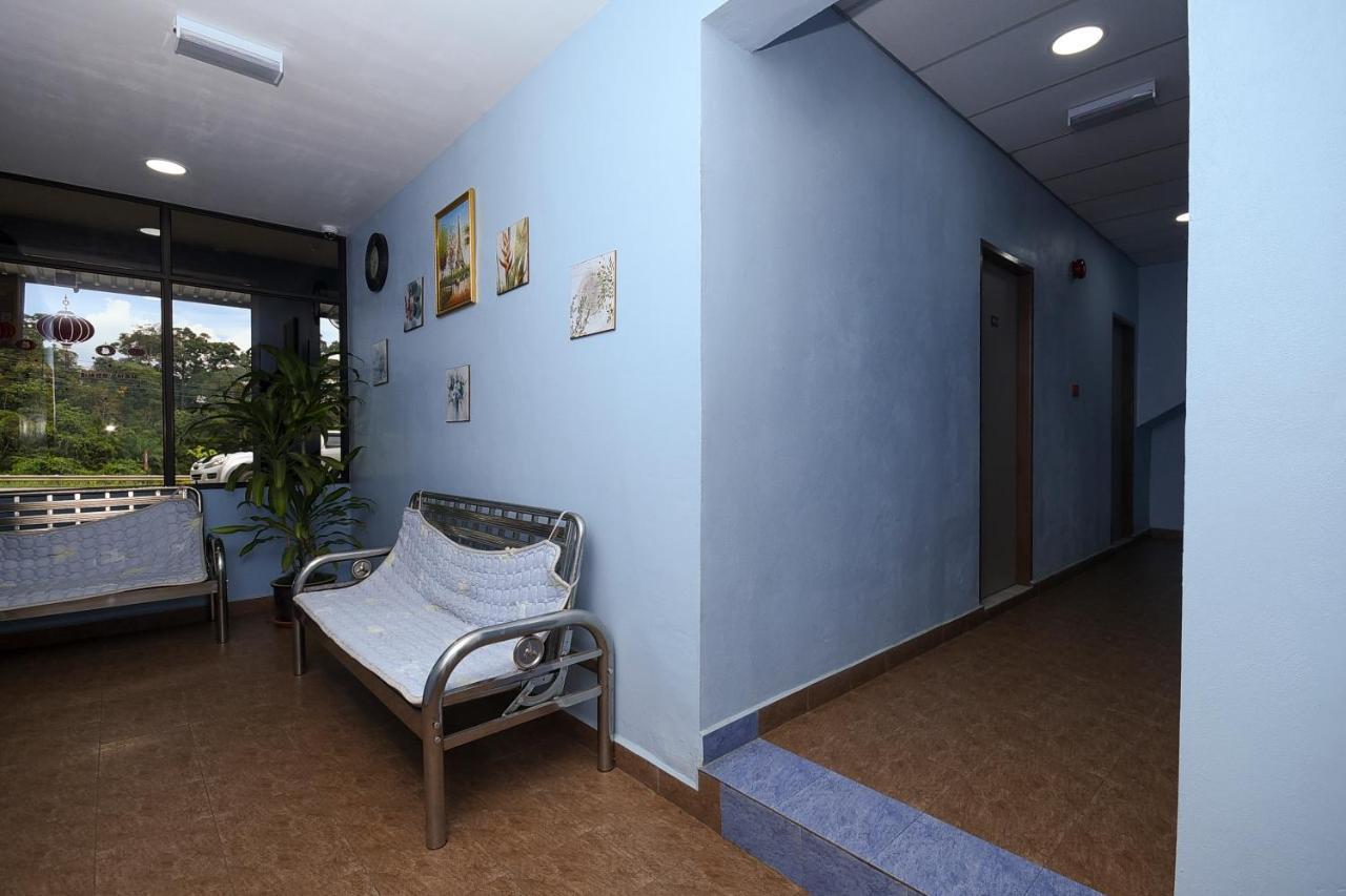 Oyo 90172 Goodwill Homestay Batu Niah エクステリア 写真